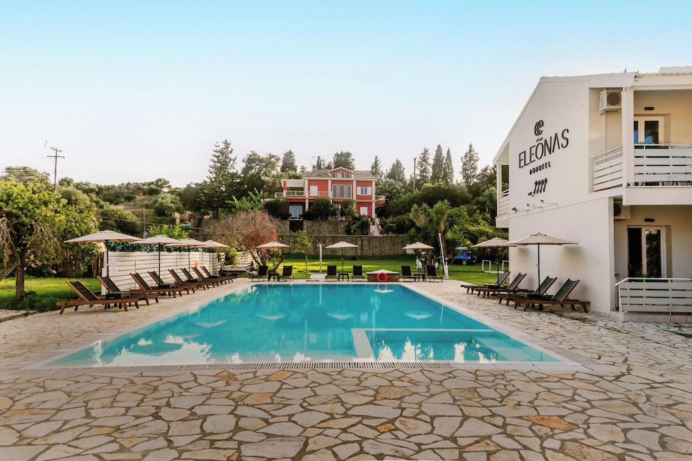 ELEONAS  bohotel