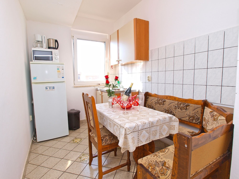 Apartments Silvia 143
