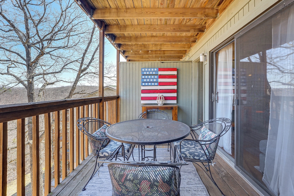 2 Mi to Silver Dollar City: Condo in Branson West