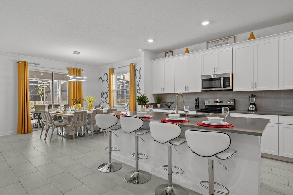 Fully Themed 6bed Fantasy Escape Near Disney