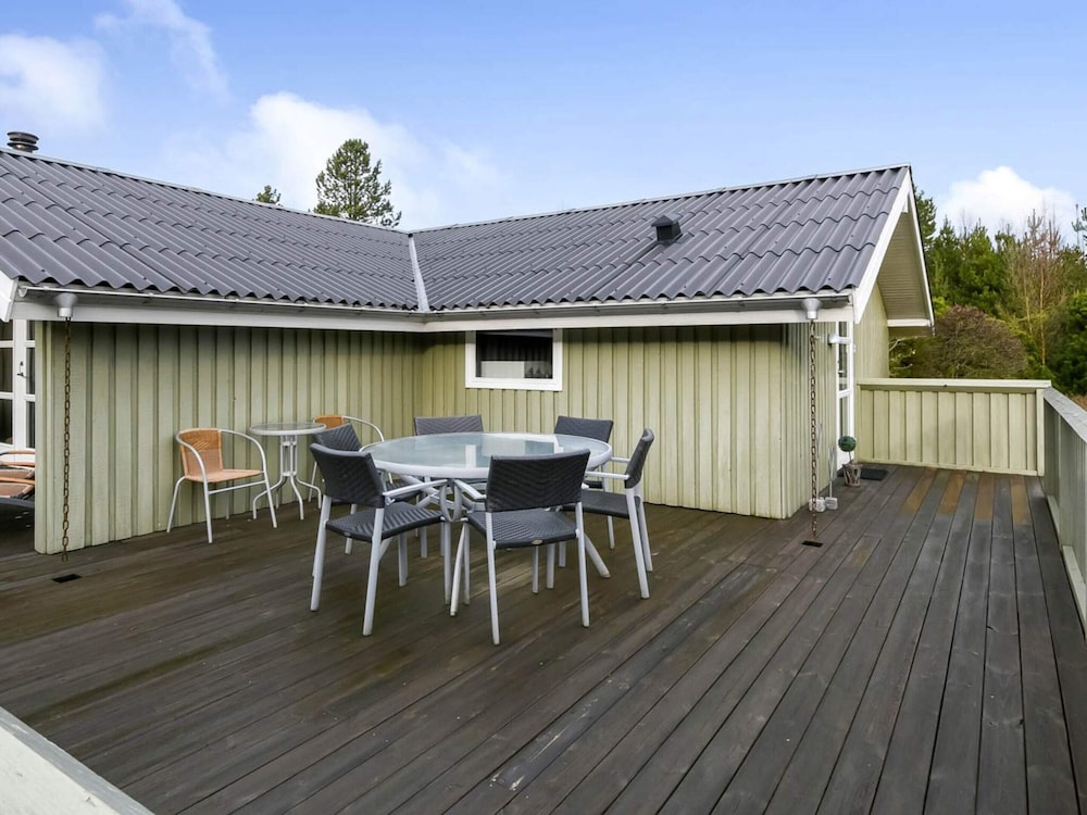 6 Person Holiday Home in Norre Nebel