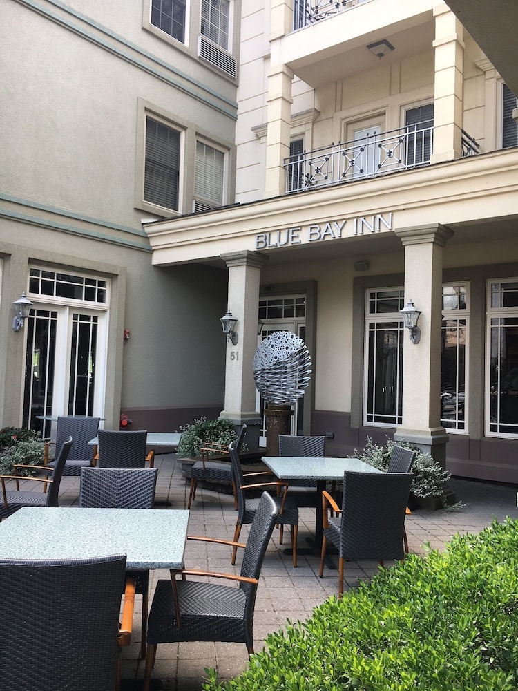 Blue Bay Inn