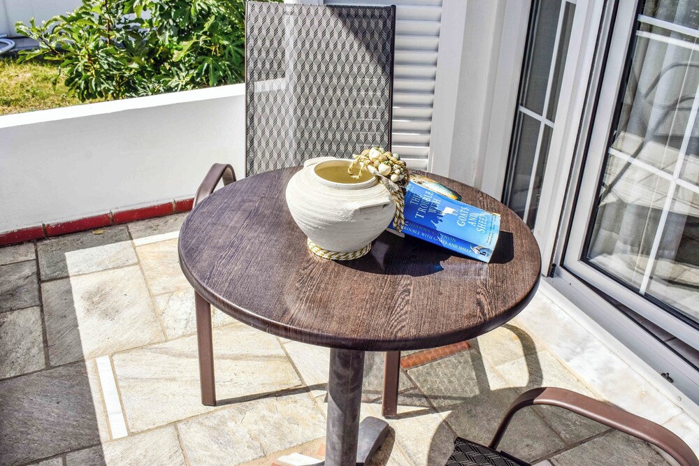 Skiathos Holiday House