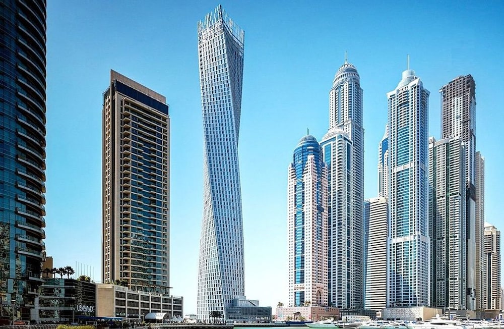 Kennedy Towers - Cayan Tower