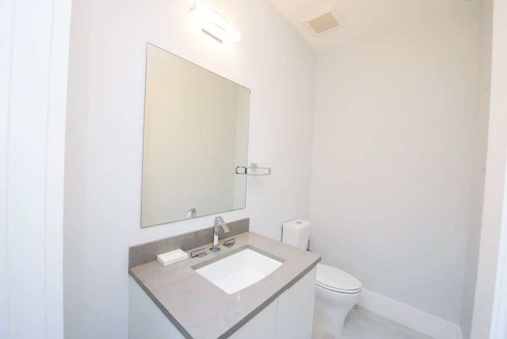4 Bedroom Cable Beach Condo With Balcony