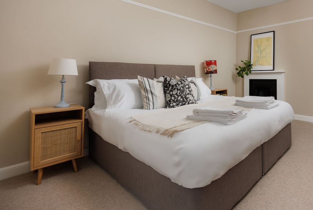 The Turf Hotel
