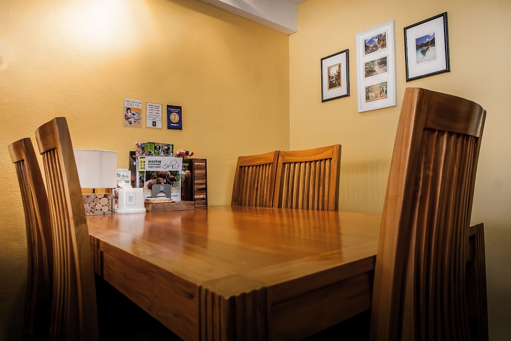 Thai Thai Hostel