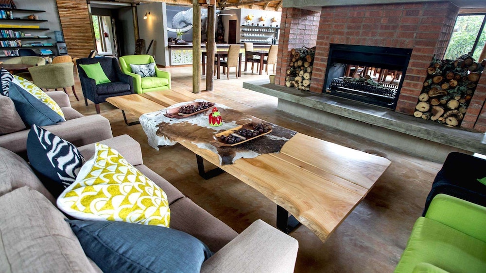 Royal Thonga Safari Lodge
