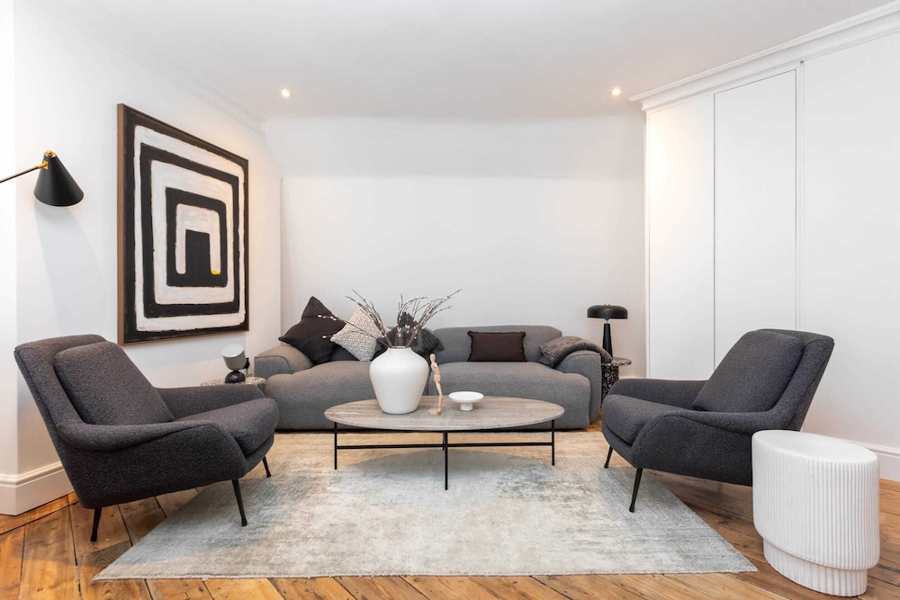 Stylish 2 Bedroom Apartment Near Oxford Street