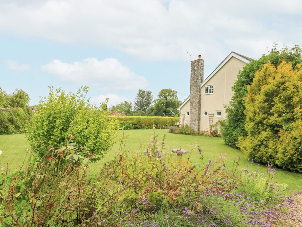 Glyde House view 3