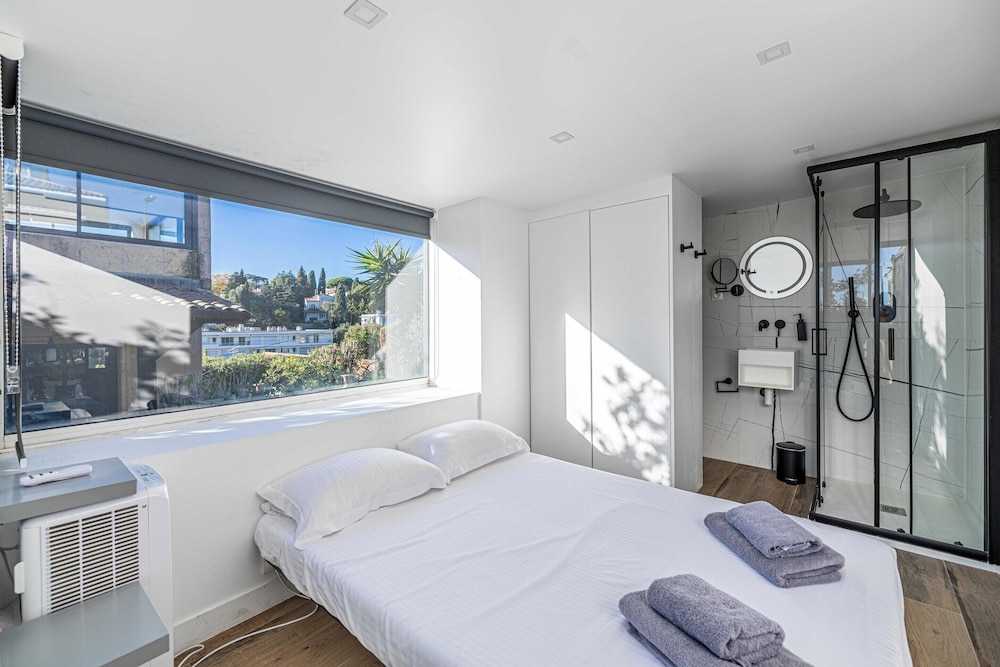 Luxurious Villa With Heated Pool 6br/12p - Cannes Juas view 5
