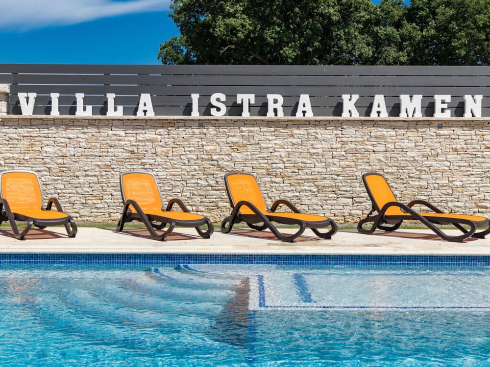 Istra Kamen Comfortable Holiday Residence