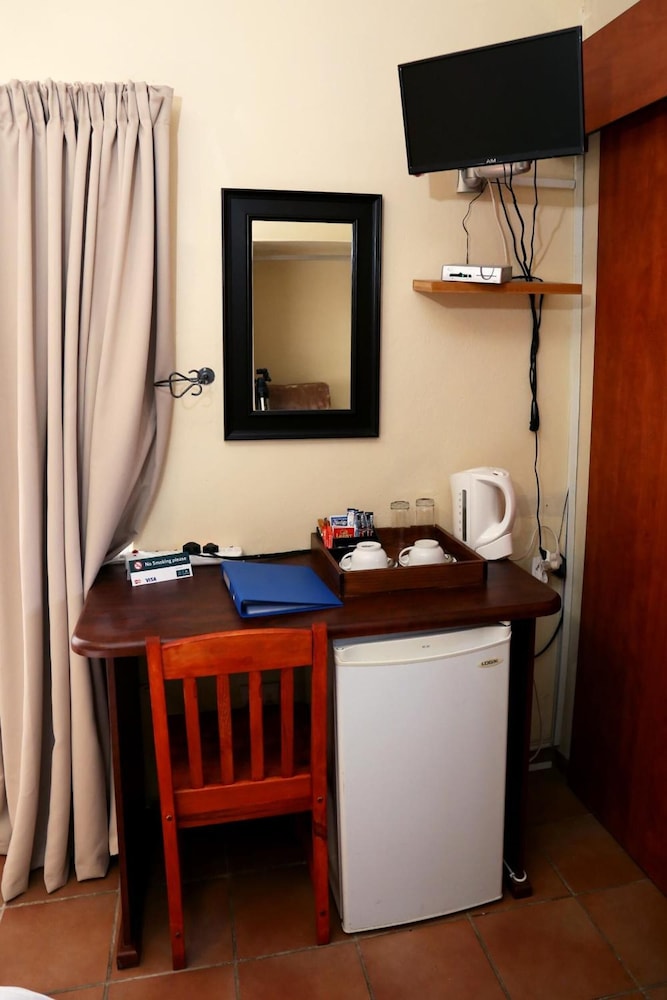 Morulana Guest House