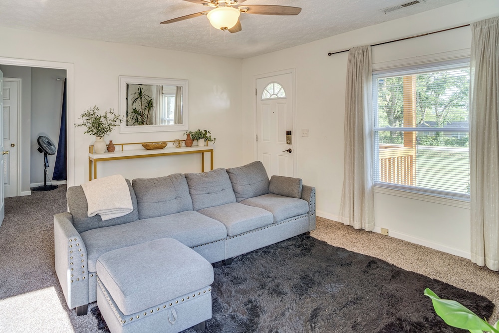 7 Mi to Broadway: Cozy, Quiet Whites Creek Retreat
