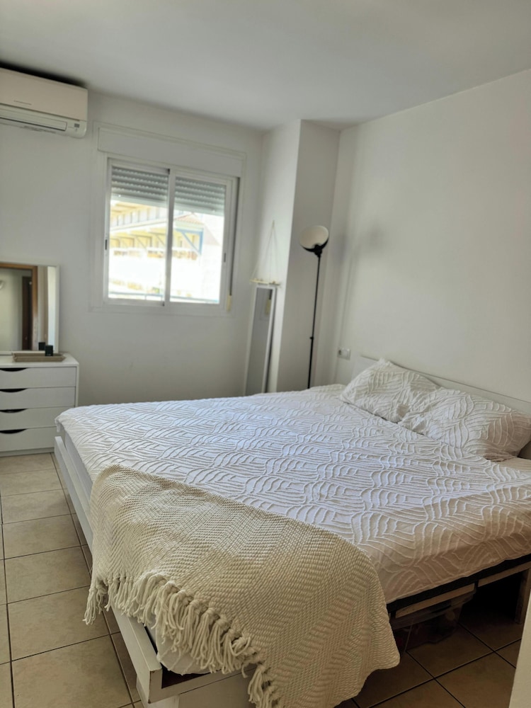 Apartment With View to Ibiza old Town
