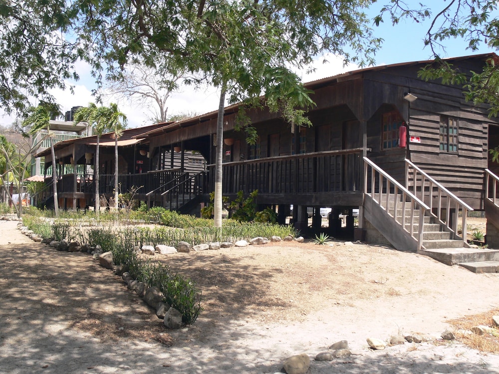 Marsella Beachfront B&B