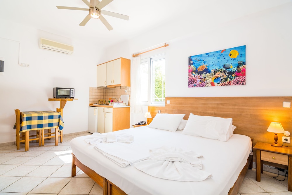 Thalassa Apartments