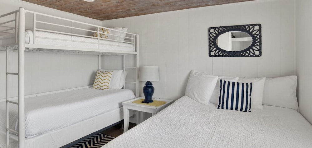 Legasea Beach House