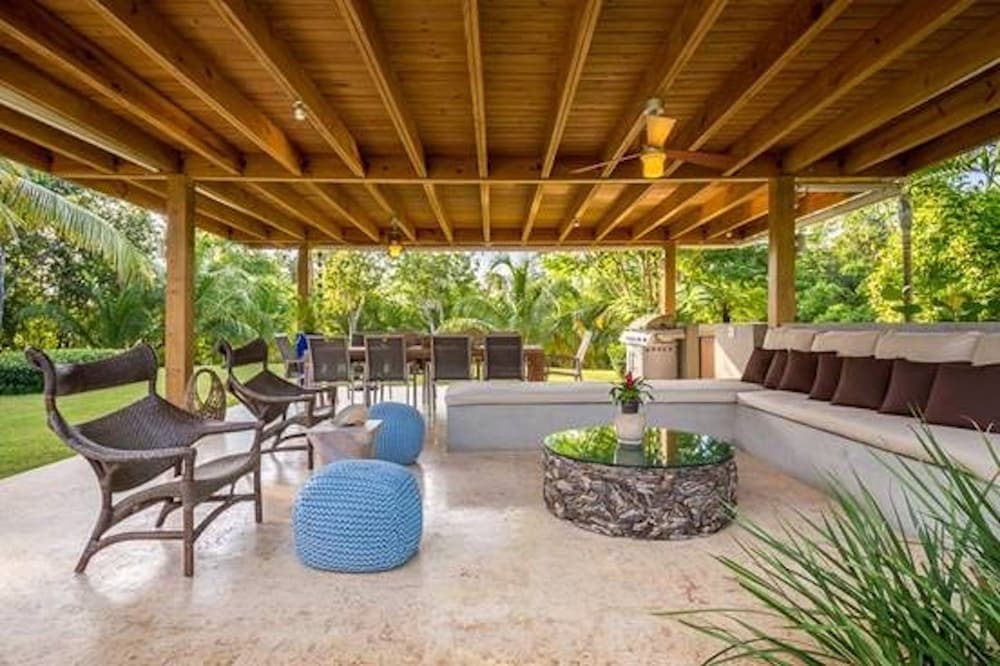 Agape Villa by Unlimited Luxury Villas