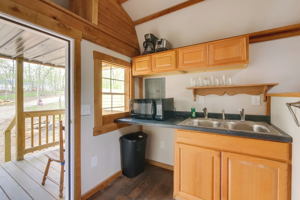 Cabin w/ Trail Access to Mohican River