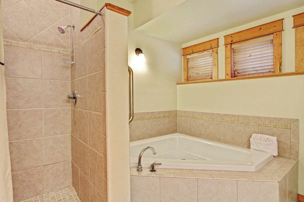Estes Park Vacation Lodging