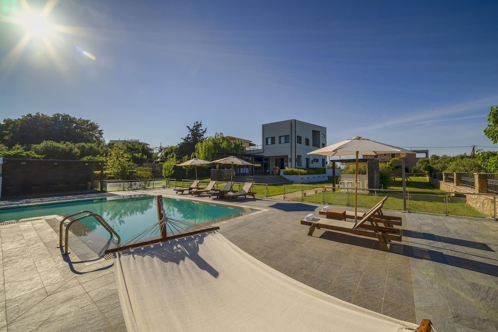 Villa Sfedami With Private Pool and Children Safet view 2
