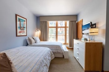 Ski-in Ski-out Townhome in Beaver Creek by RedAwning