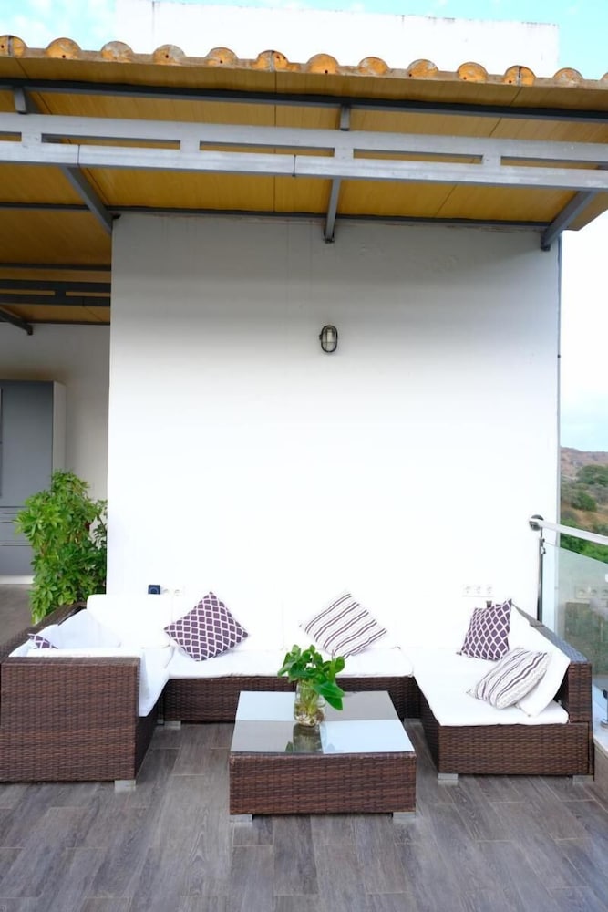 Villa Nayeli Luxury and Simplicity