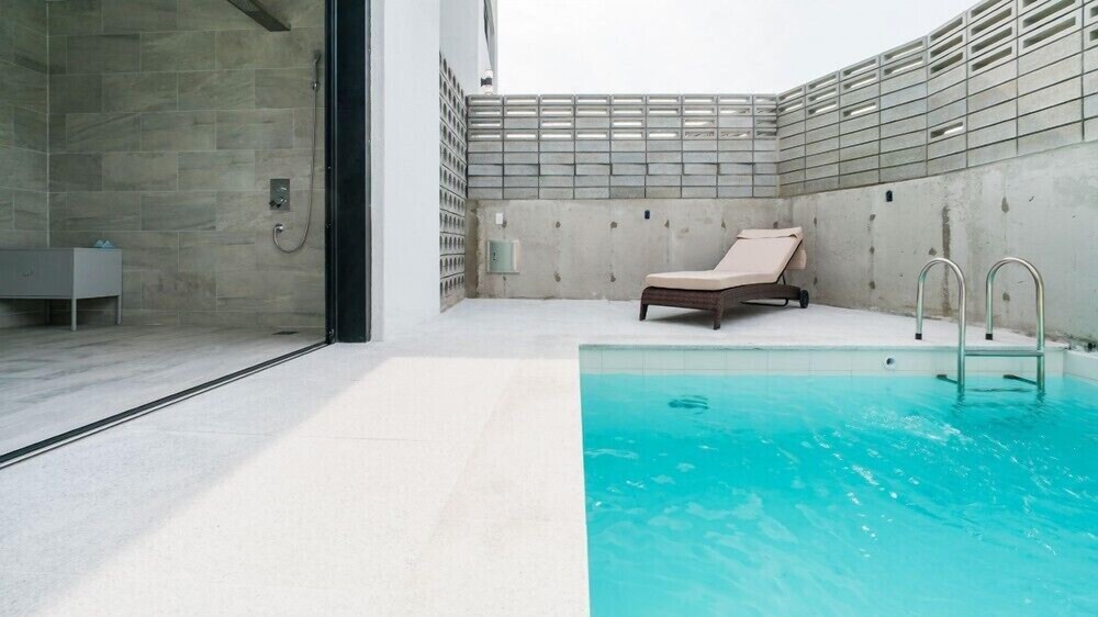 Badam pool villa