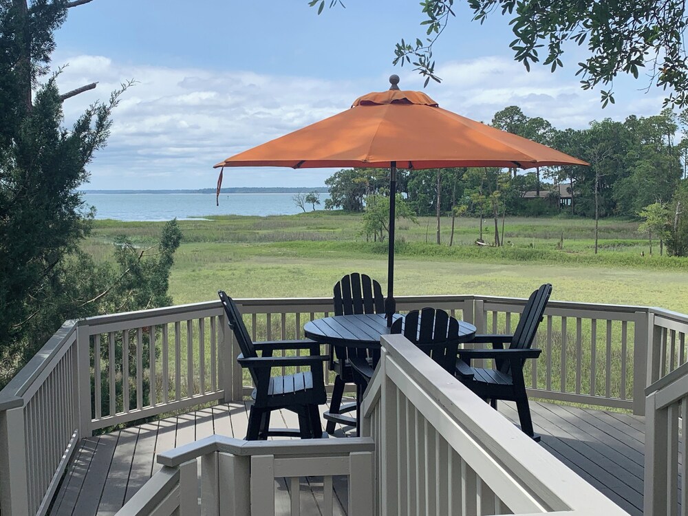 2070 Deer Island at The Sea Pines Resort