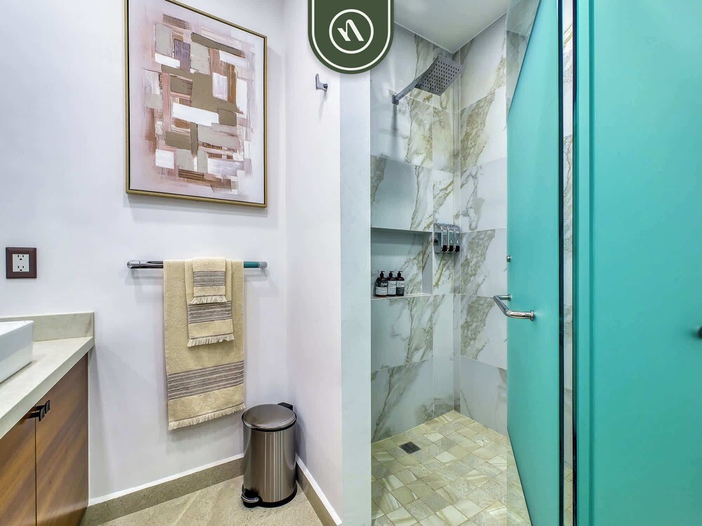 Amazing 2 BR Condo in Versalles - Rooftop Pool