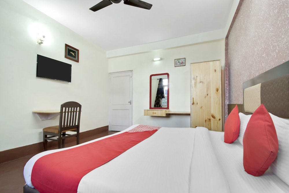 Capital O 11741 Hotel Nest