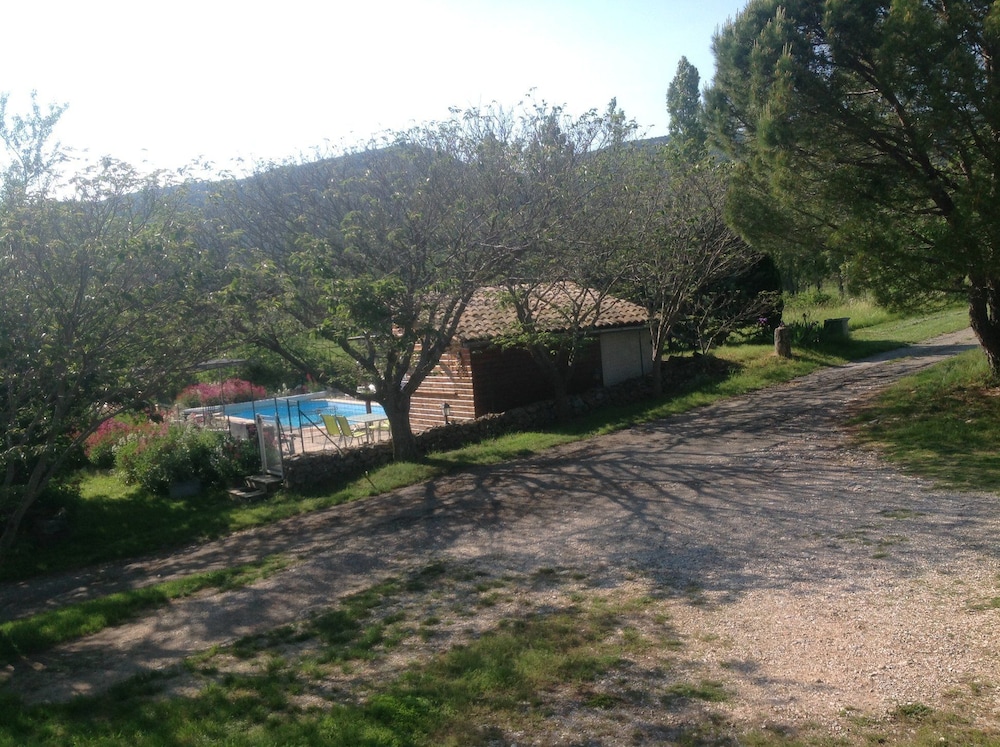 Photo 38