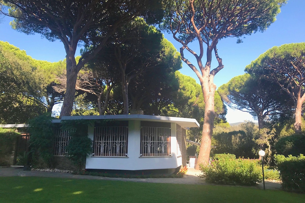 Villa La Sugheretta a Punta Ala con Piscina