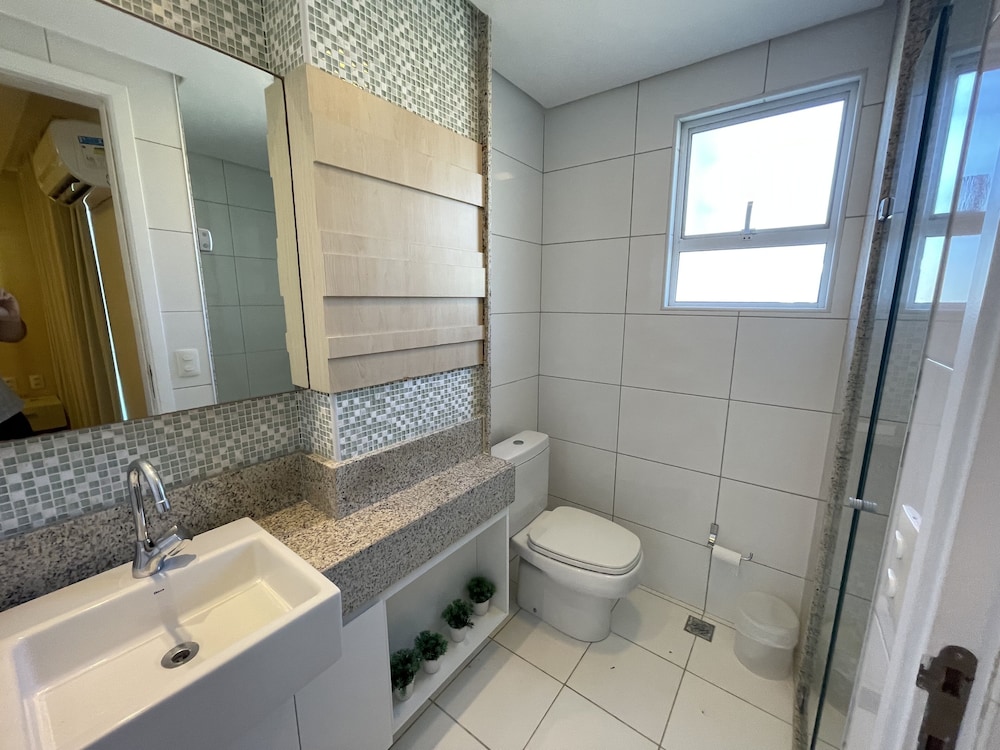 Riviera Beach Place Golf Residence view 2
