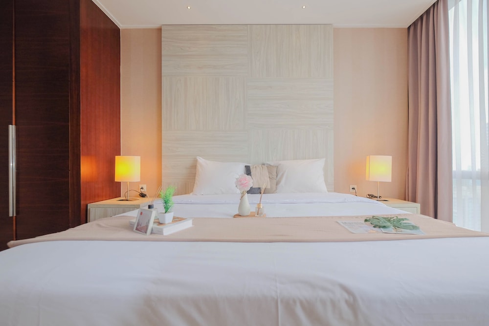 Elegant Earth Tone 3Br At Ciputra World 1 Apartment