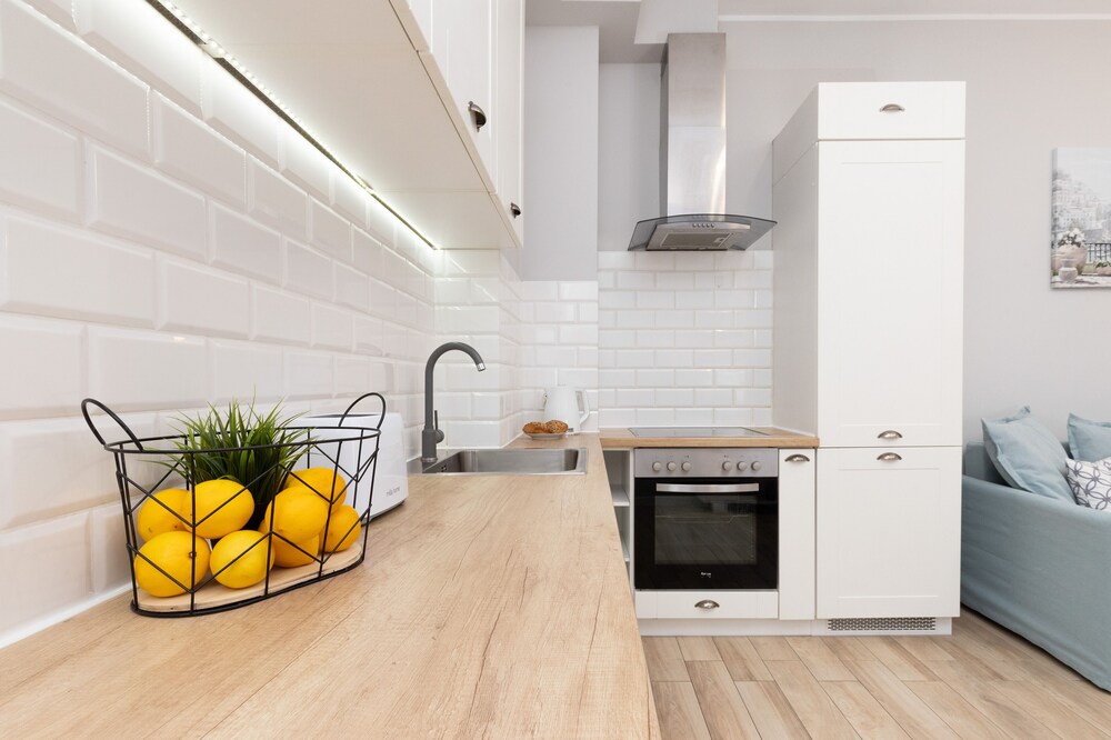 Sky Blue Apartment Waszyngton by Renters view 3