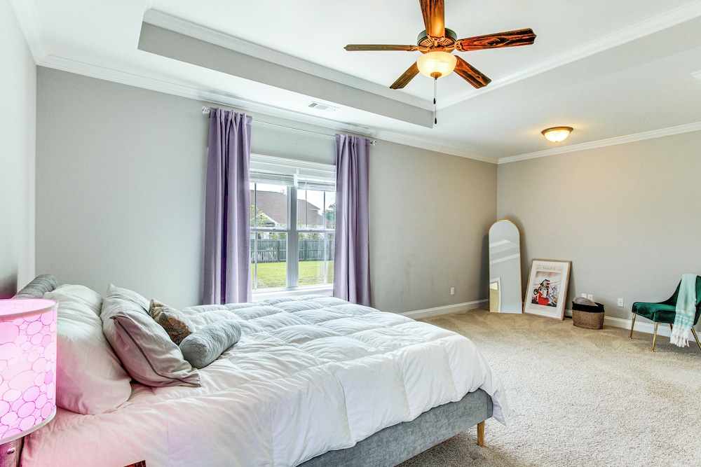 4 Mi to Dtwn: Stylish Home w/ Large Yard in Dothan