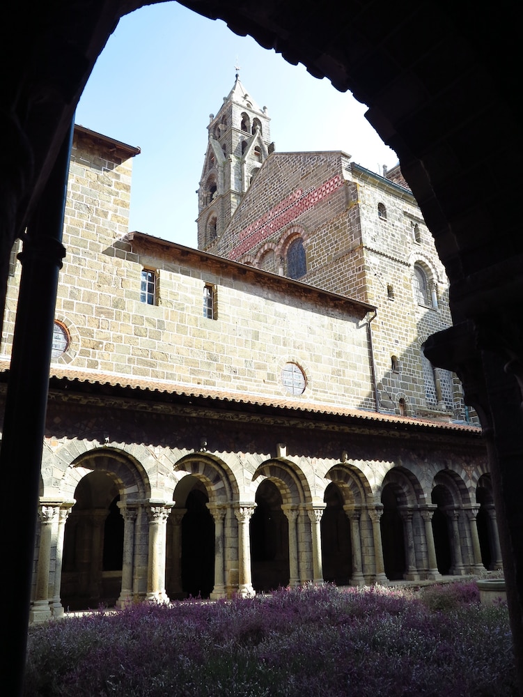 Photo 47