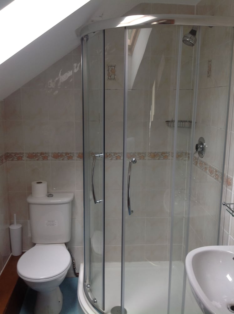 Glan Yr Afon Inn