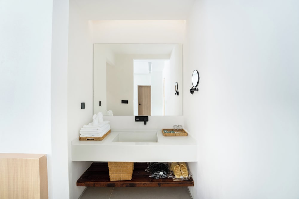 Miyue Shenzhen Tianlu Secret Wild Wizard Holiday Hotel
