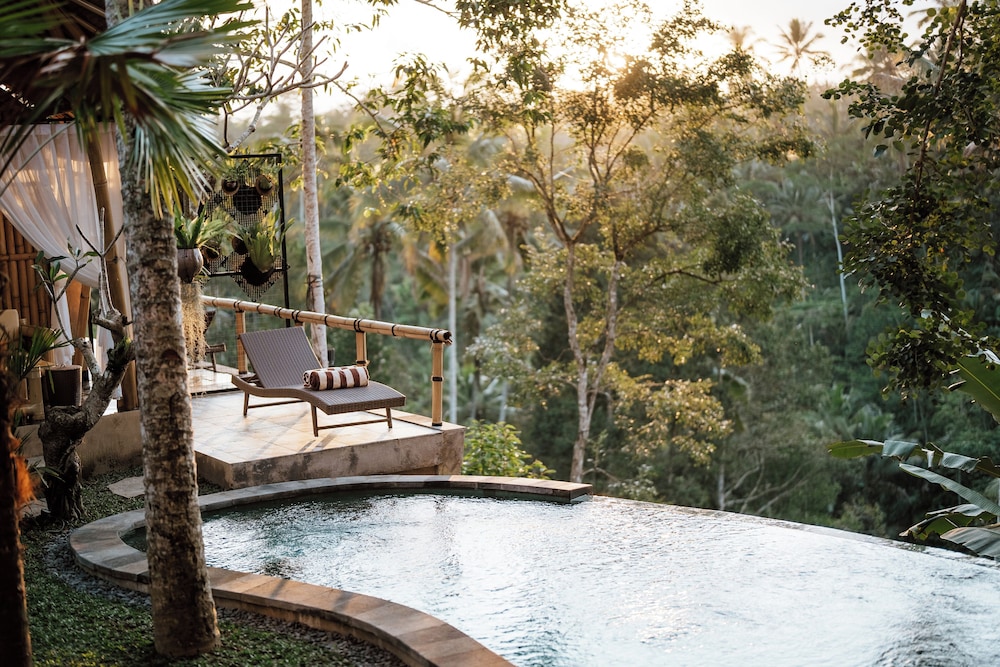 Umah Bali Kuno Villas