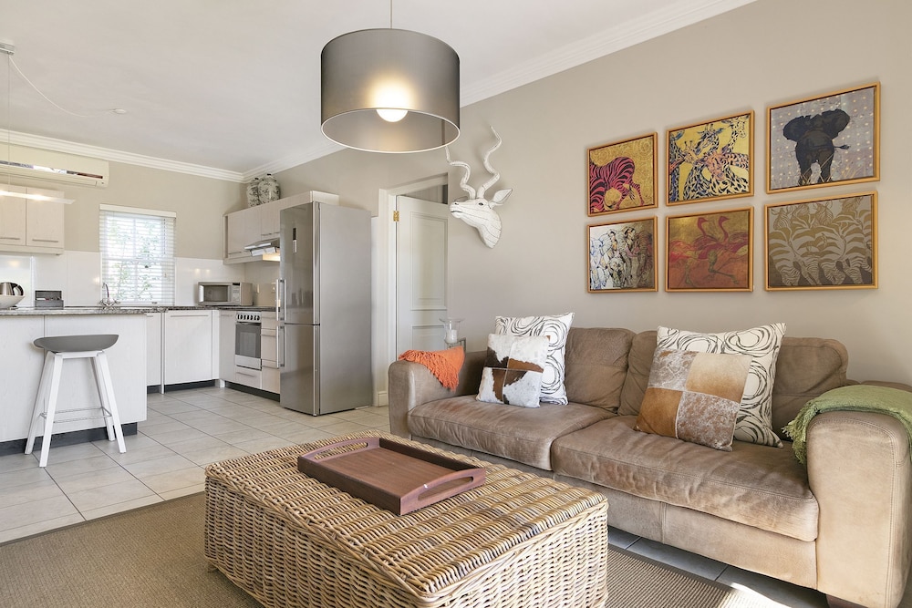 Winelands Golf Lodges at De Zalze