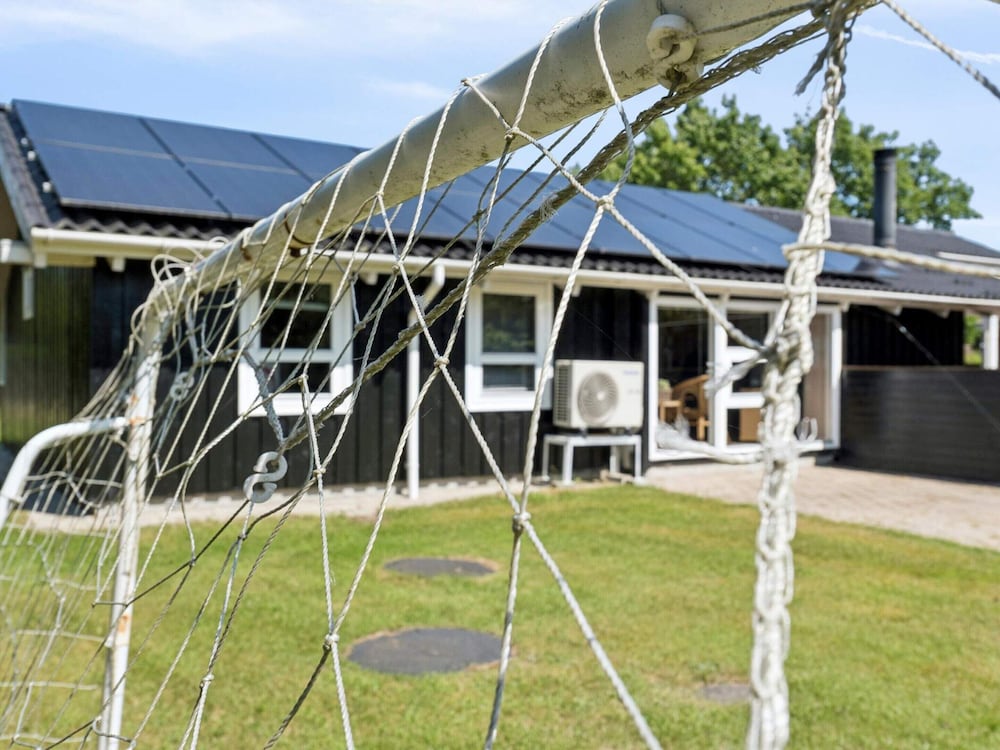 5 Star Holiday Home in Hals