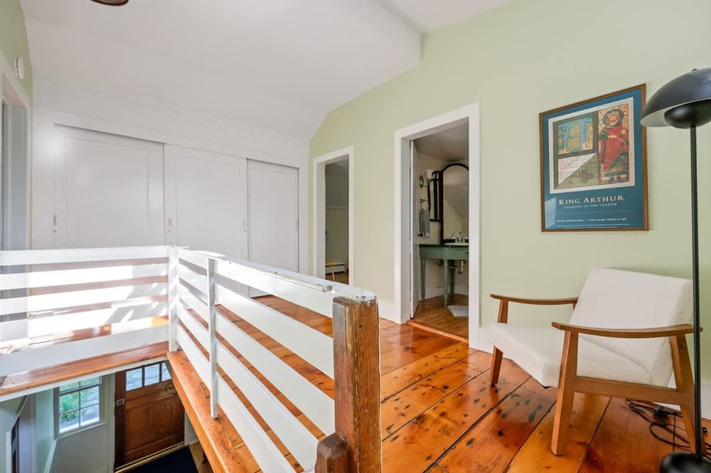 Perfect Upstate Home in Rhinebeck w low Fees