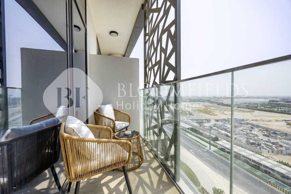 Bloomfields Cozy Stu The Gate Masdar