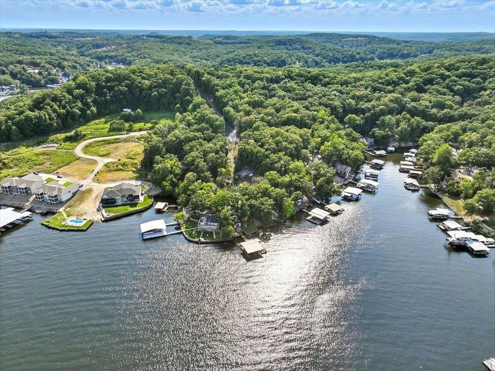 Lakefront Home at the 10mm With Dock Slip & Bar