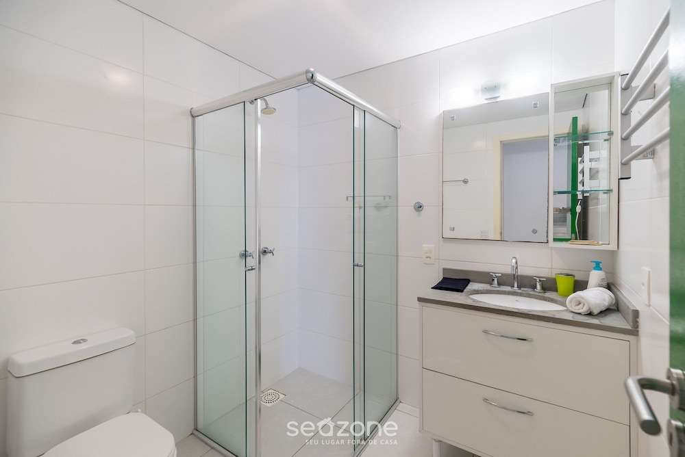 Beautiful Apart w/ Balcony 500m From Beach Nng0102