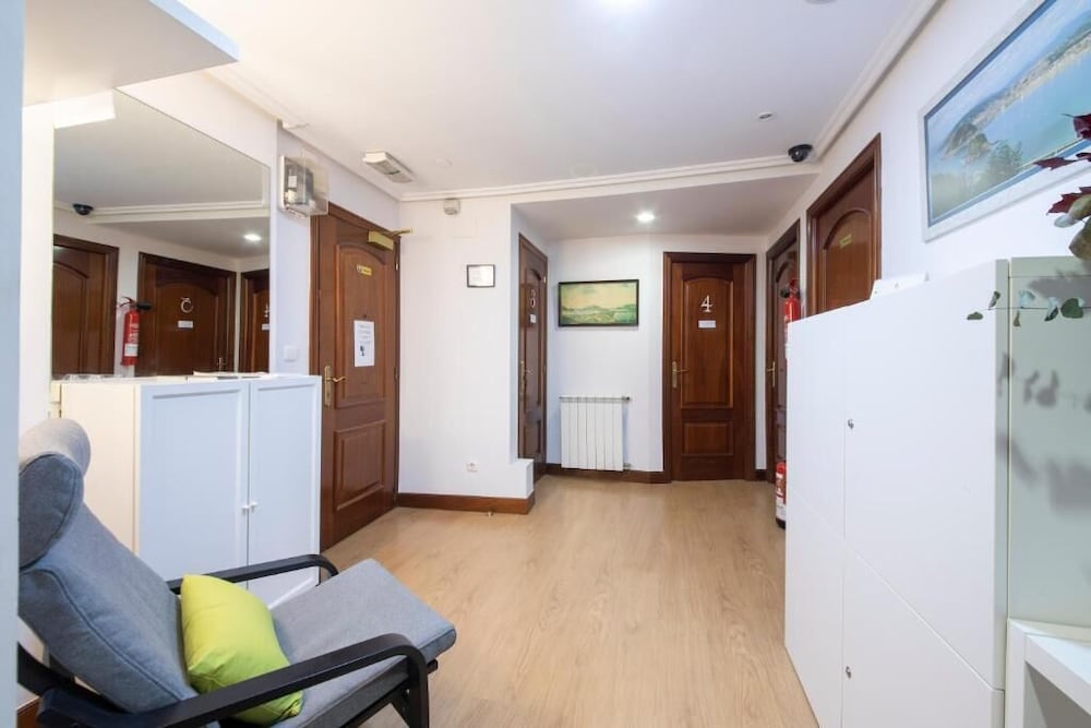San Sebastian Vacations - PENSION SANTA CLARA SAN SEBASTIAN - Property Image 7