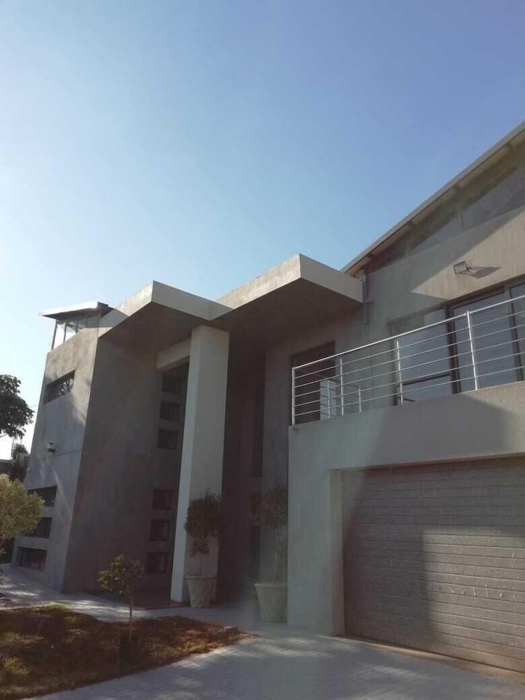 Anisa Guesthouse
